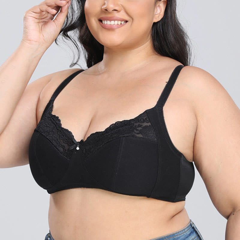 Soutiens-gorge sans armatures en dentelle noire grande taille