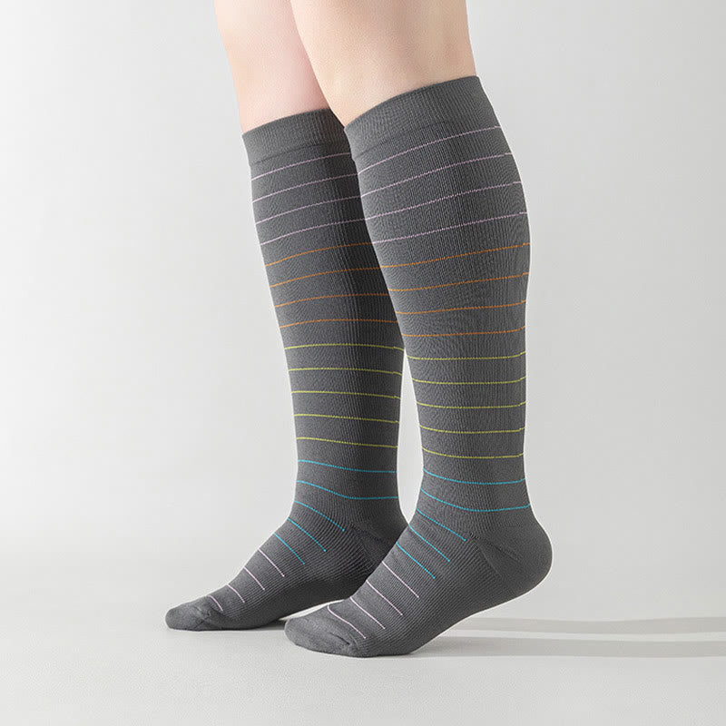 Chaussettes de compression à rayures colorées grande taille (3 paires)