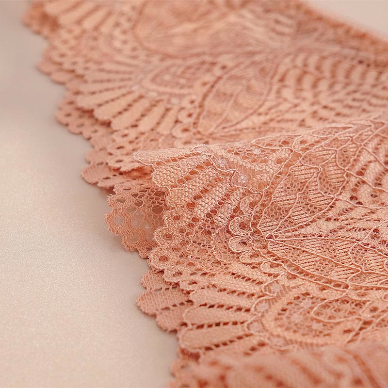 String sexy taille basse en dentelle grande taille (lot de 4)