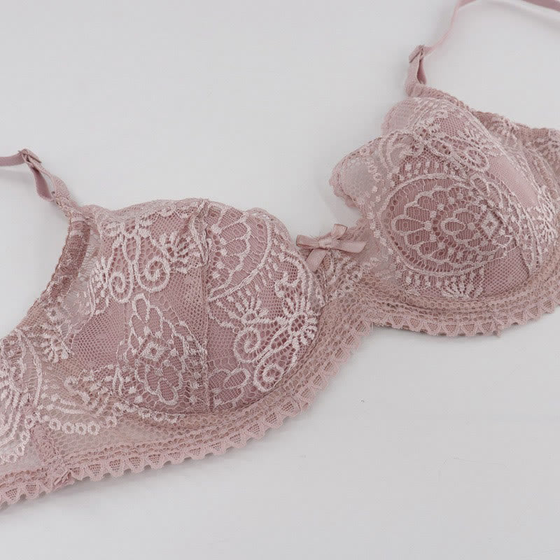Soutien-gorge à armatures sexy en dentelle transparente