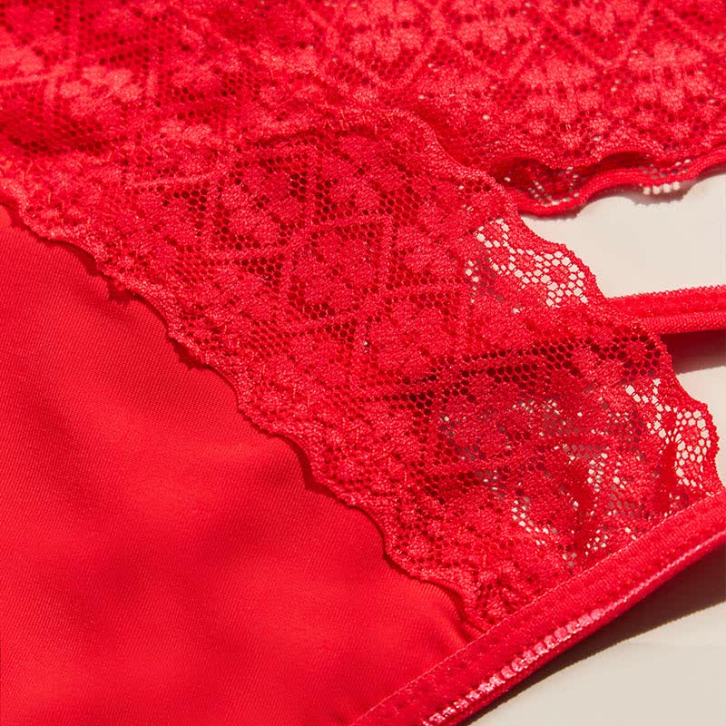 String taille basse en dentelle à découpes croisées (lot de 3)