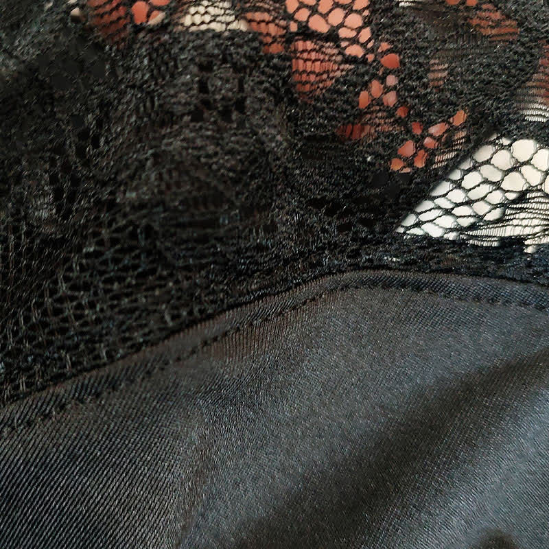 Soutien-gorge sexy sans armatures en dentelle française fine avec fermeture sur le devant