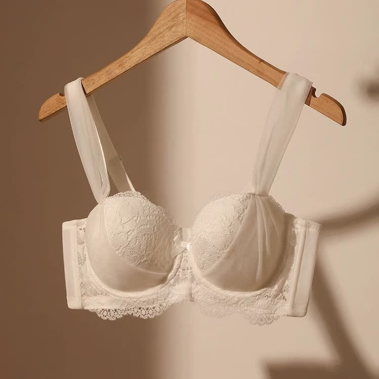 Soutien-gorge push-up à armatures en dentelle fine et minimiseur