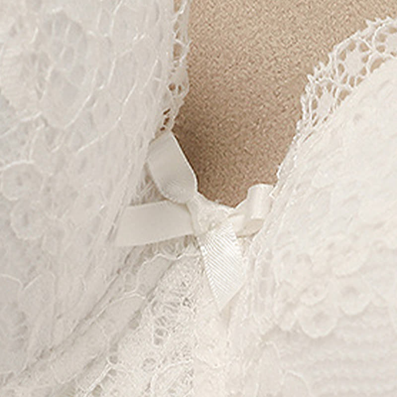 Soutien-gorge push-up à armatures en dentelle fine et minimiseur