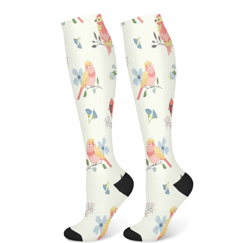Chaussettes de compression à motif d'oiseaux et de fleurs printanières (3 paires) - Vert clair (1 paire) - S/M - image 7