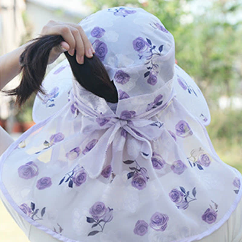 Chapeau de soleil à larges bords et châle imprimé roses - image 17