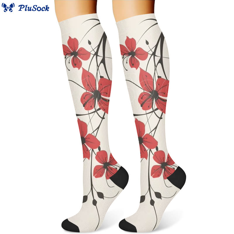 Chaussettes de compression à fleurs rouges (3 paires) - image 3