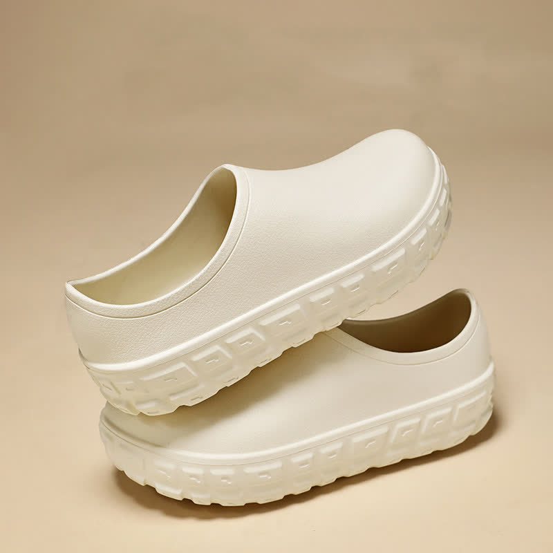Chaussures de cuisine imperméables à enfiler et à la mode