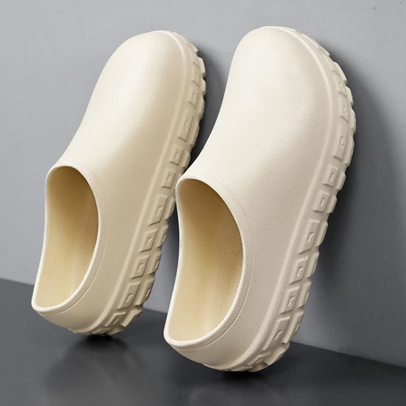 Chaussures de cuisine imperméables à enfiler et à la mode