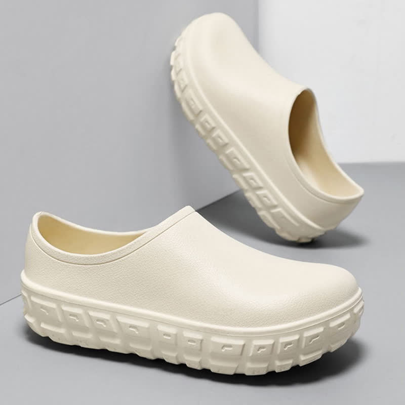 Chaussures de cuisine imperméables à enfiler et à la mode