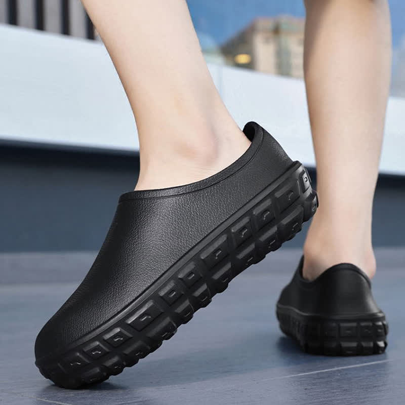 Chaussures de cuisine imperméables à enfiler et à la mode