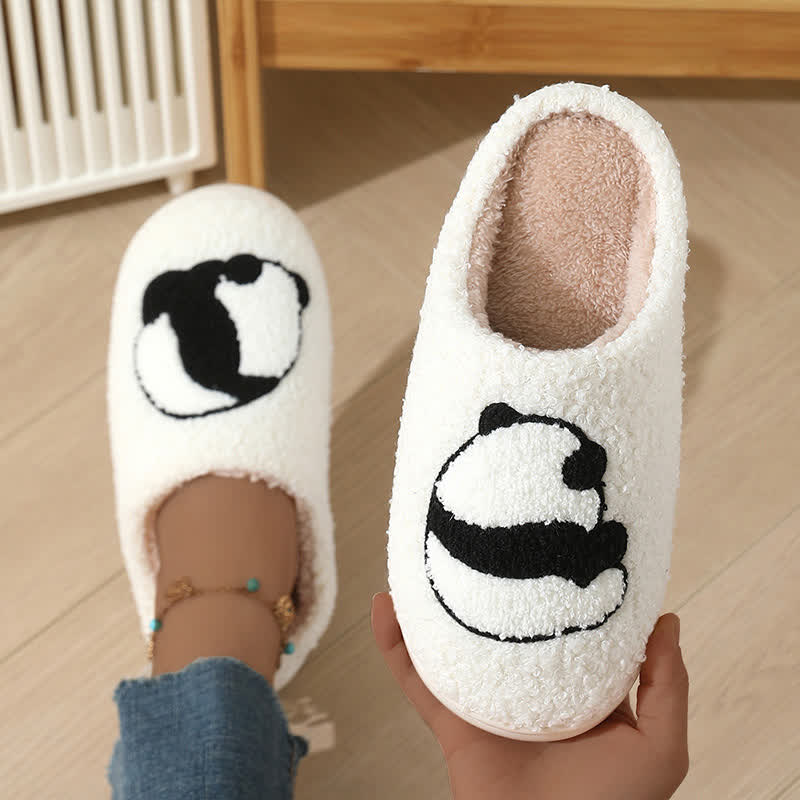 Chaussons grande taille à imprimé panda - image 6