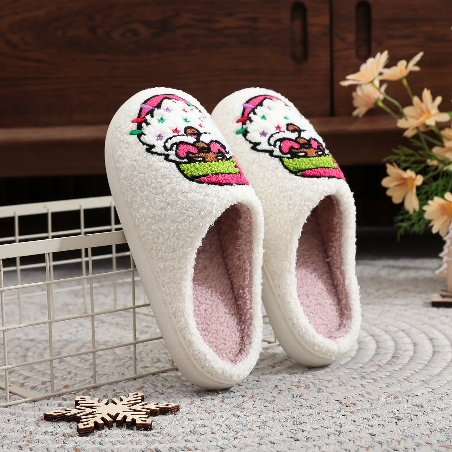 Chaussons de Noël grande taille à imprimé Père Noël - image 5