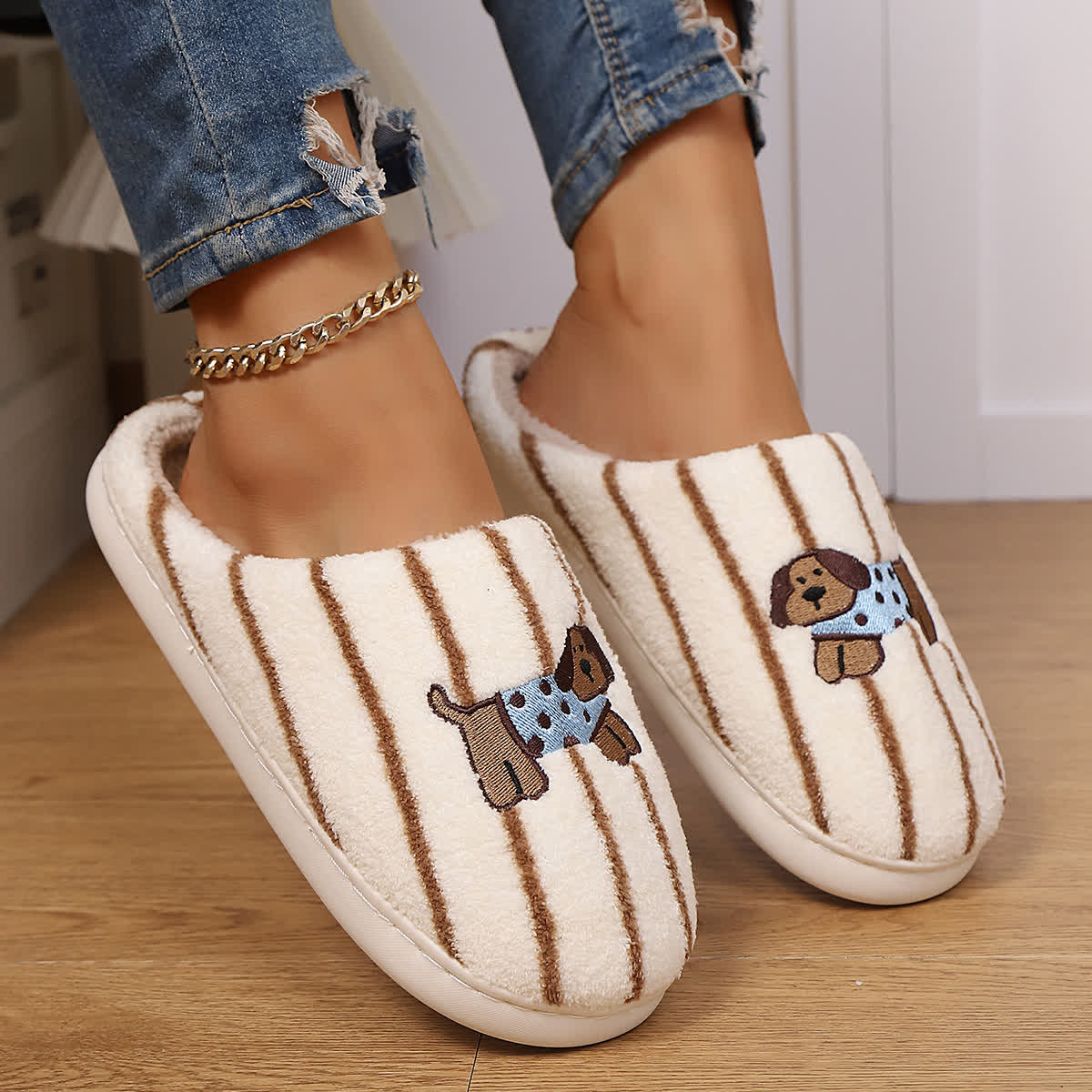 Chaussons à rayures et imprimé chien - image 4