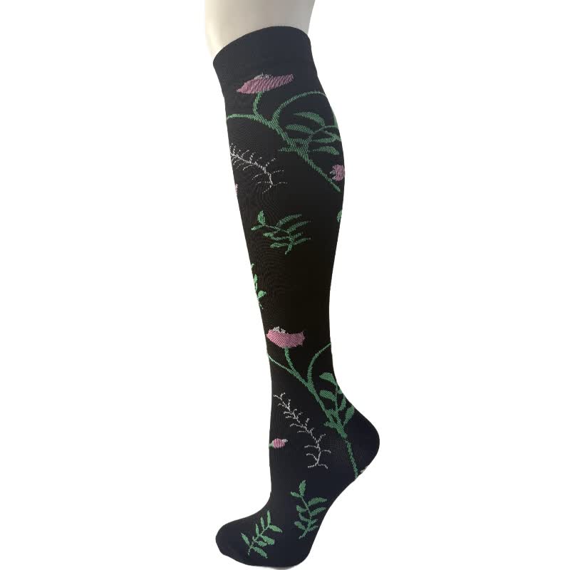 Chaussettes de compression montantes à motif floral noir et blanc (6 paires) - F - S/M - image 6