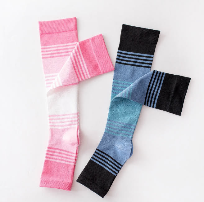 Chaussettes de compression à bout ouvert et rayures de couleurs mélangées - image 4