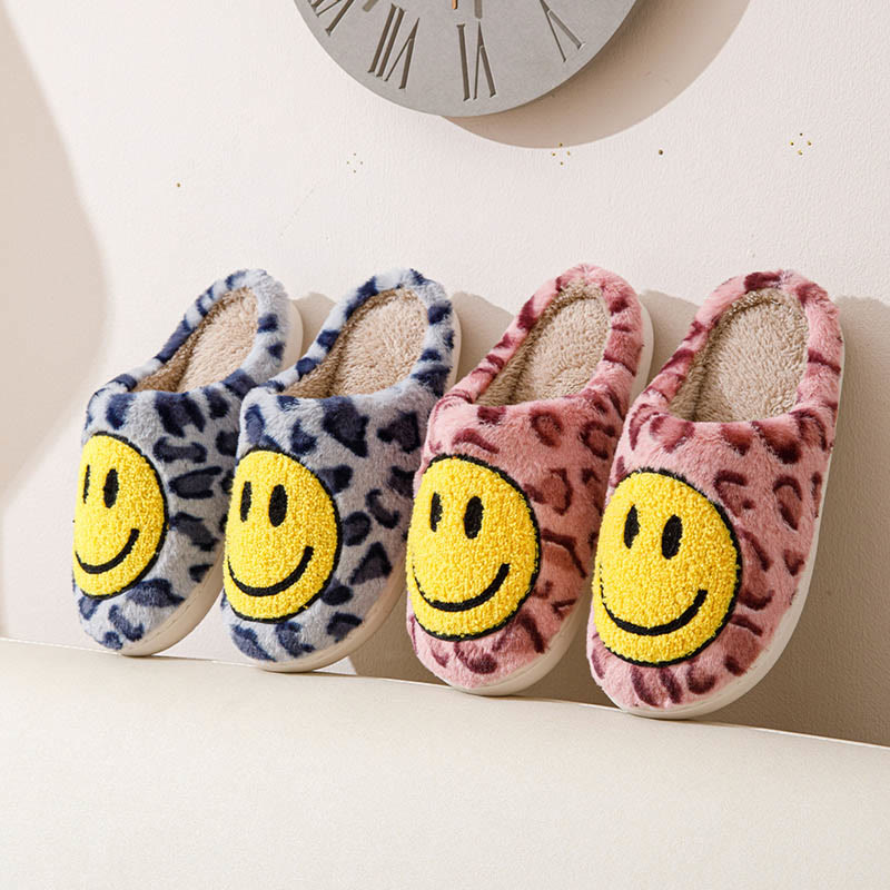 Chaussons Smiley Jaunes Grande Taille - image 12