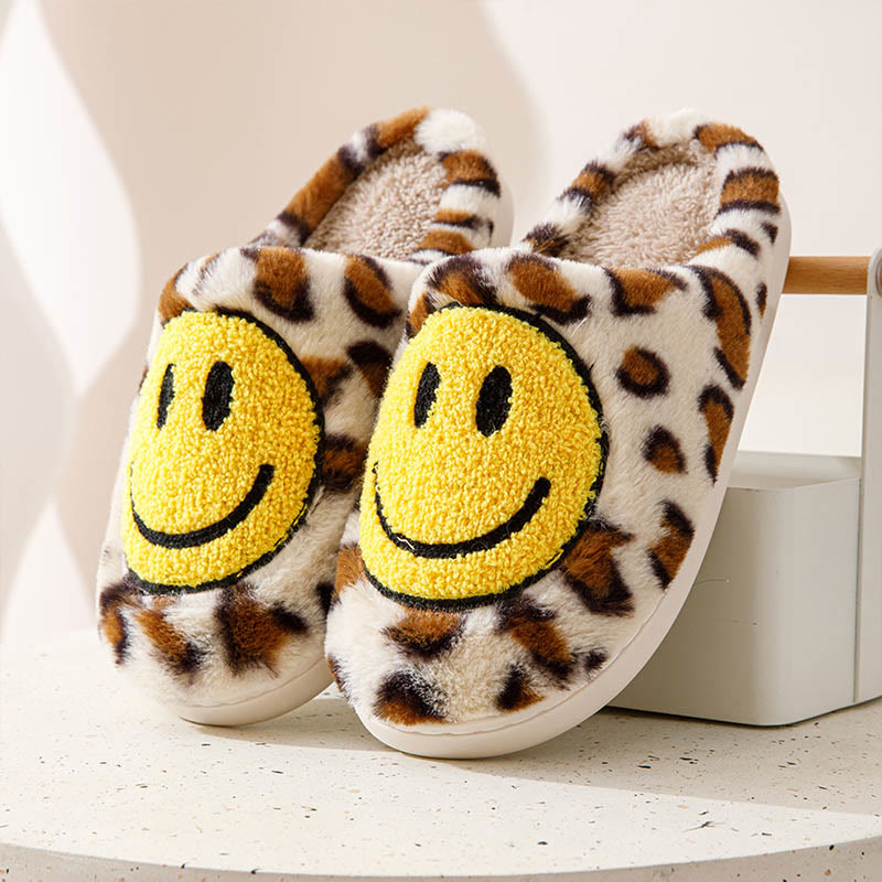 Chaussons Smiley Jaunes Grande Taille - image 10