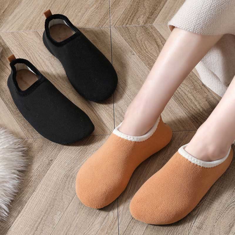 Chaussons-chaussettes en polaire grande taille - image 1