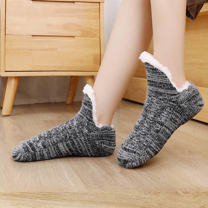 Chaussons-chaussettes en peluche grande taille - Noir - EU40-43 (US7-9) - image 3