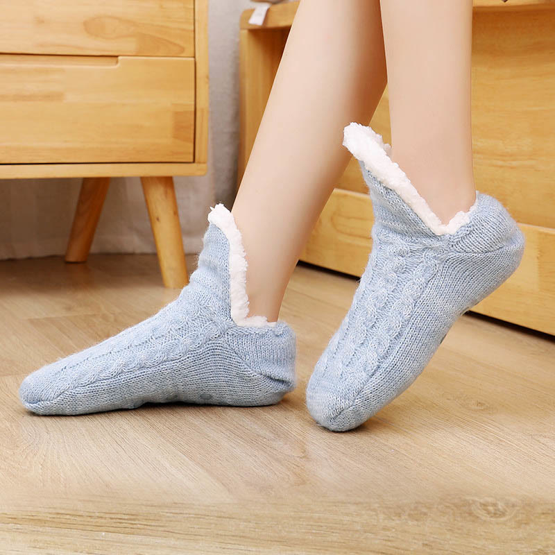 Chaussons-chaussettes en peluche grande taille - Bleu ciel - EU40-43 (US7-9) - image 2
