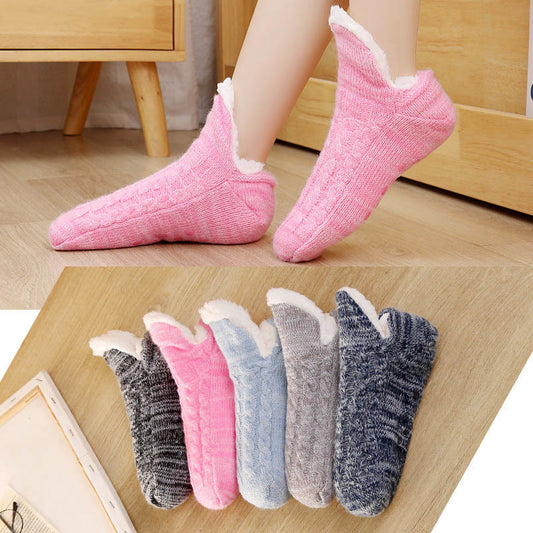 Chaussons-chaussettes en peluche grande taille - image 0