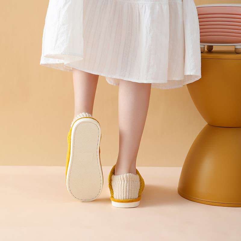 Chaussons-chaussettes grande taille à motif flocon de neige - image 1