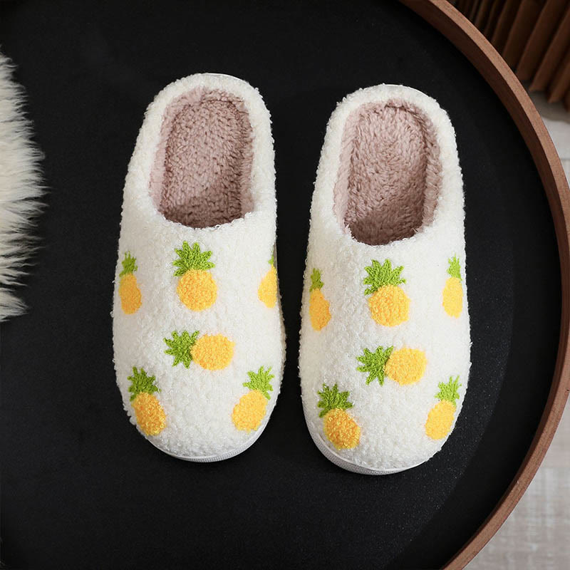 Chaussons à motifs de fruits grande taille - Ananas - EU 44-45 (US 10-11) - image 2