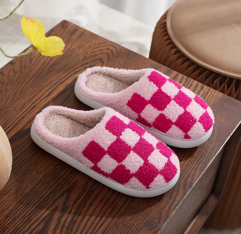 Chaussons à damier grande taille - Rose - EU 44-45 (US 10-11) - image 3