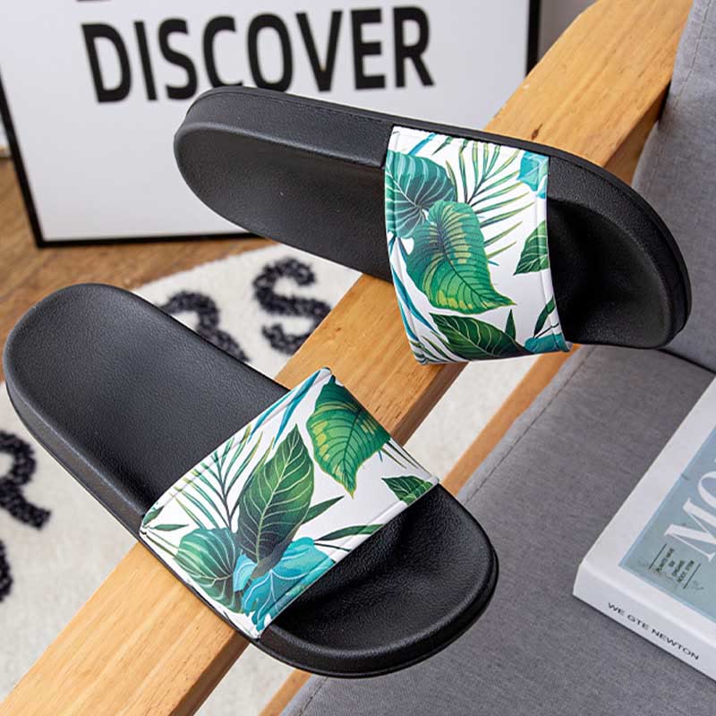 Claquettes antidérapantes grande taille (2 paires)