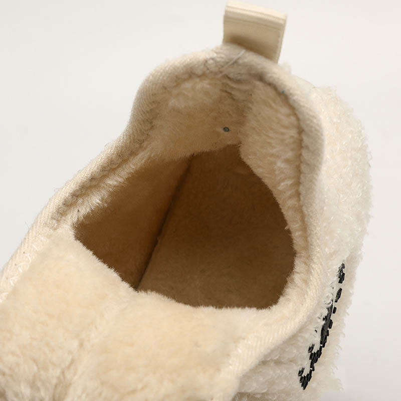 Chaussettes chaussons en peluche de couleur unie grande taille