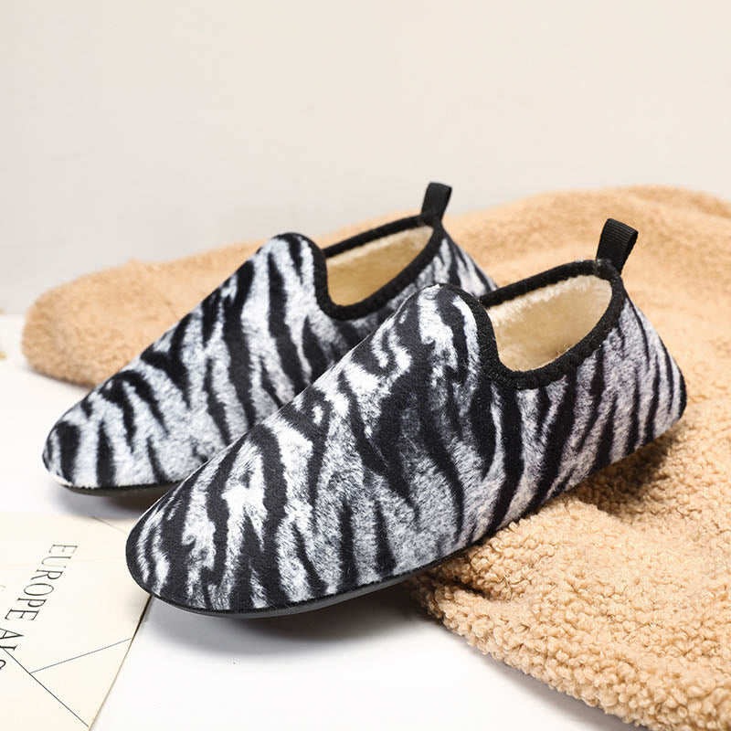 Chaussons-chaussettes tigre grande taille - image 4