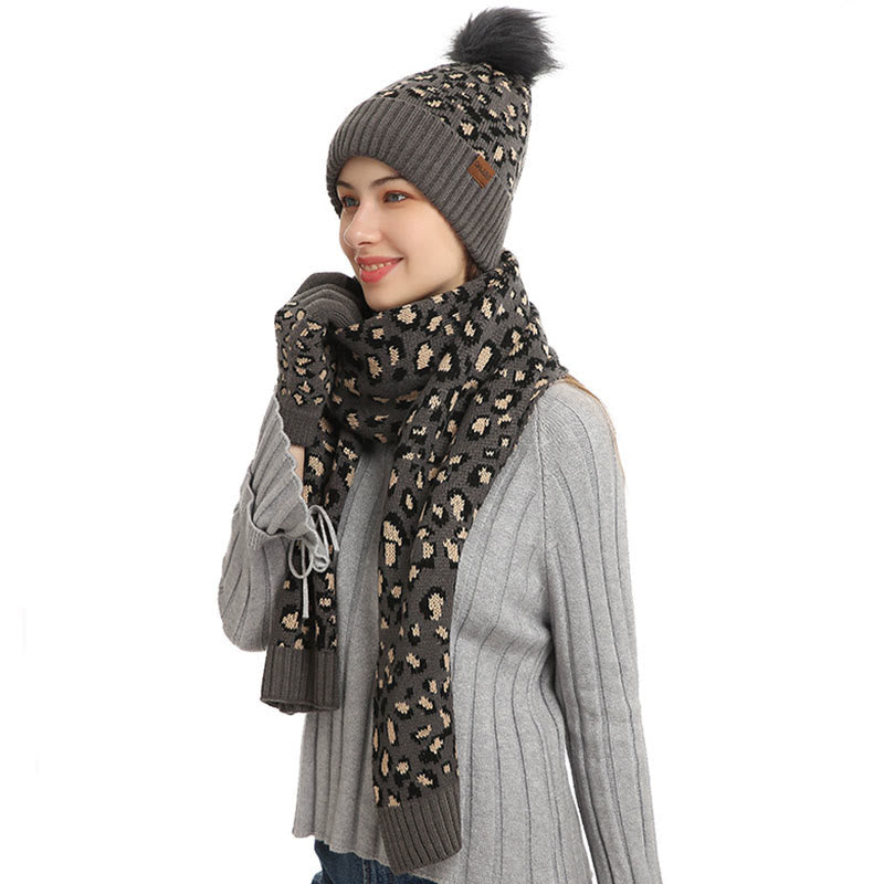 Ensemble 3 en 1 gants, bonnet et écharpe léopard - image 8