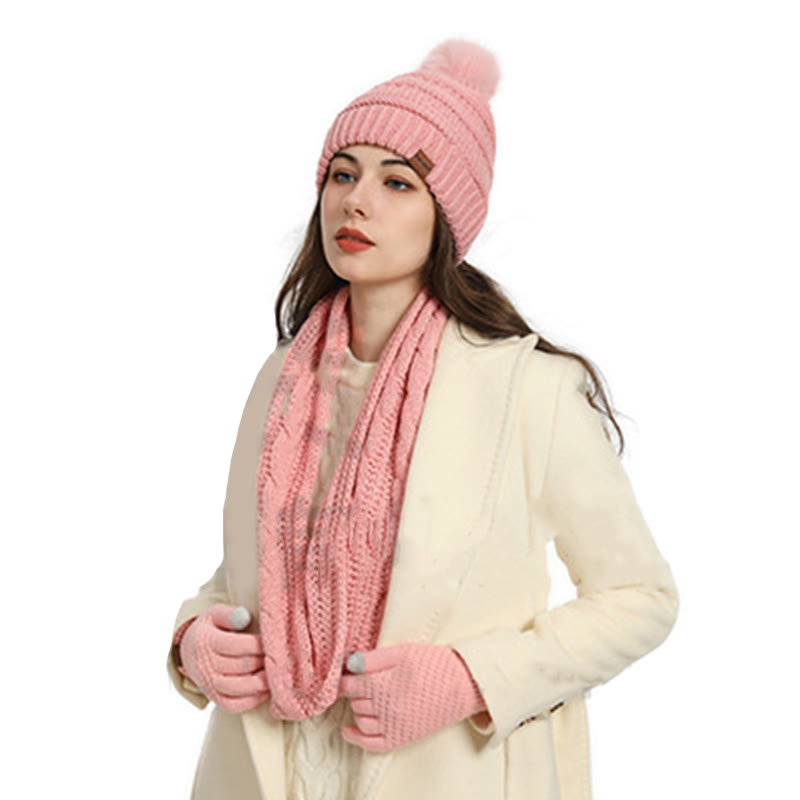 Ensemble 4 en 1 de gants, bonnet, écharpe et chaussettes classiques d'hiver - image 1