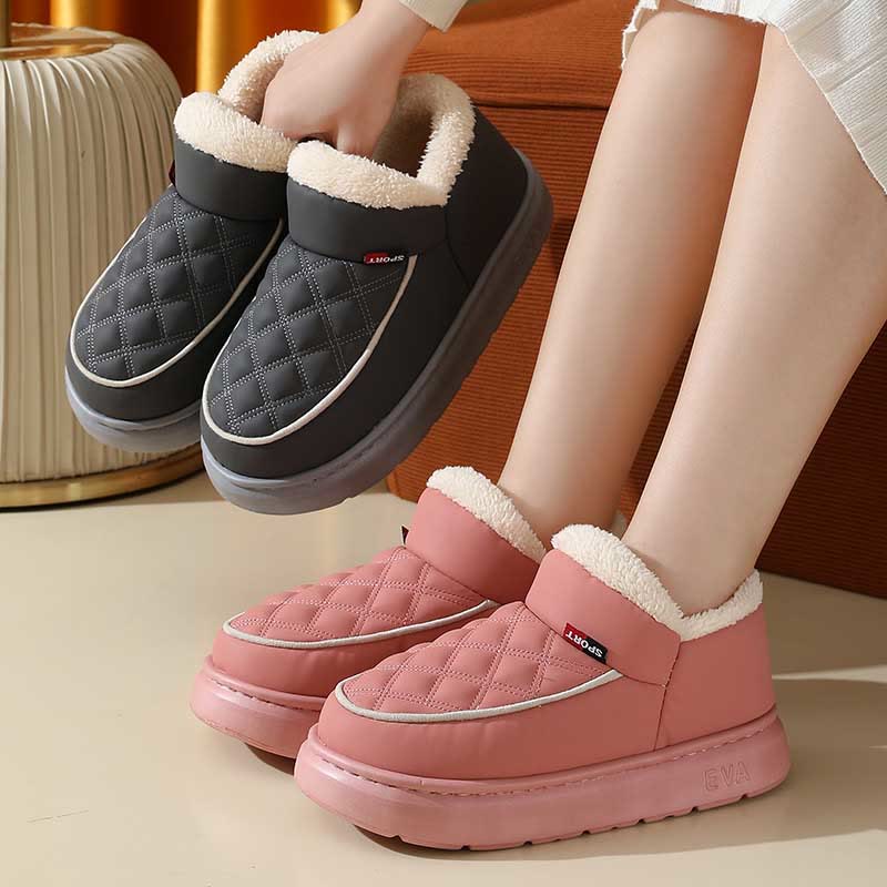 Chaussons à grille grande taille - image 0