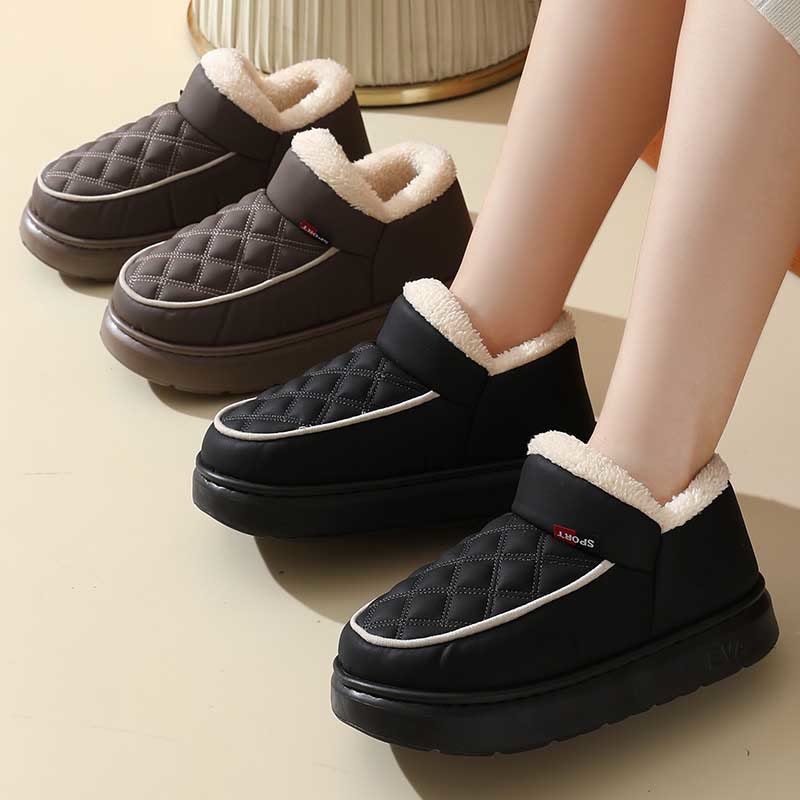 Chaussons à grille grande taille - image 1