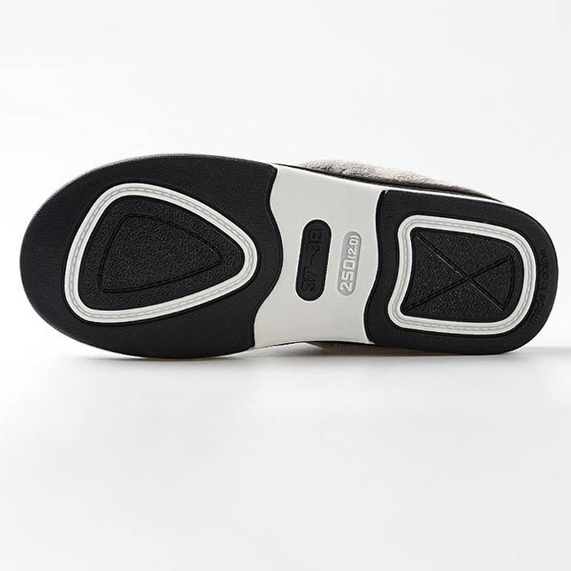 Chaussons tendance grande taille pour la maison - image 3