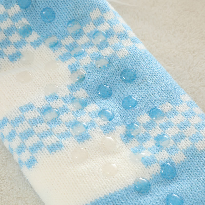 Chaussons-chaussettes à grille grande taille - image 7