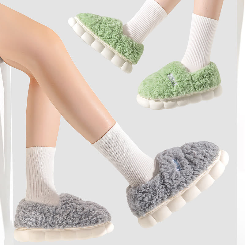 Chaussons à semelle épaisse de couleur unie grande taille - image 0