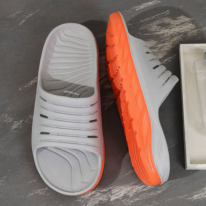 Claquettes à semelle épaisse grande taille