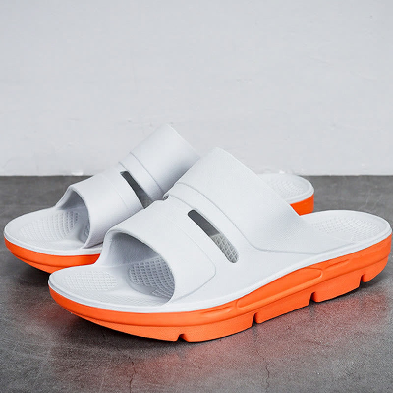 Claquettes à semelle épaisse et soutien de la voûte plantaire grande taille