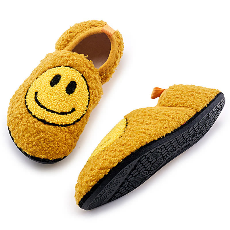 Chaussons mignons grande taille avec visage souriant - image 9