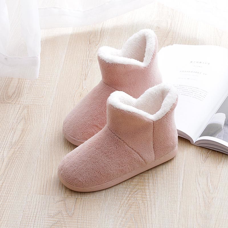 Chaussons épais montants grande taille - image 0