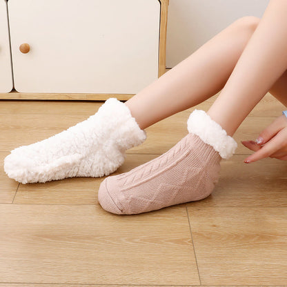 Chaussons d'intérieur épais et pelucheux grande taille - image 4