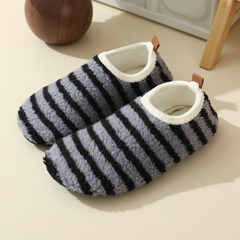 Chaussons confortables à rayures grande taille