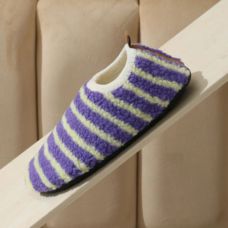 Chaussons confortables à rayures grande taille