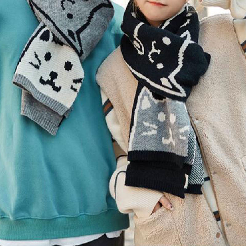 Couverture et écharpe à motif de couple de chats noirs et blancs - image 3