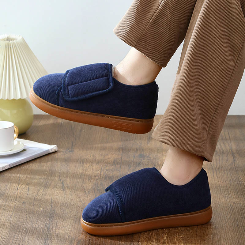 Chaussons antidérapants et réglables pour diabétiques grande taille - image 1