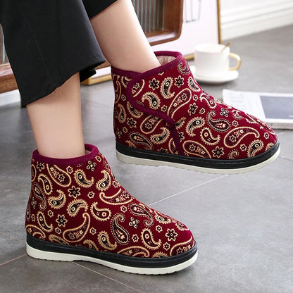 Chaussons brodés dorés grande taille - image 3