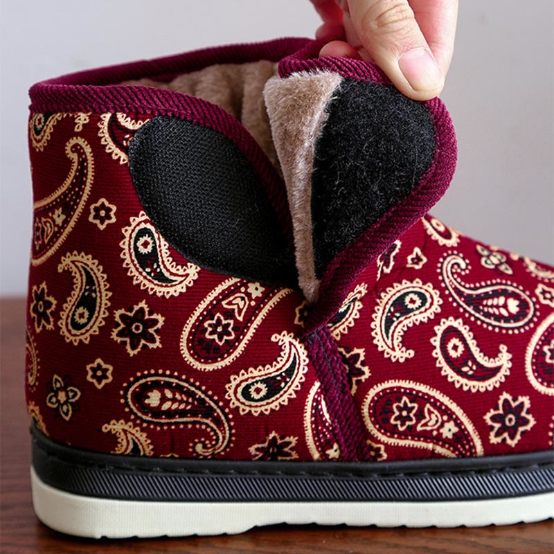 Chaussons brodés dorés grande taille - image 8